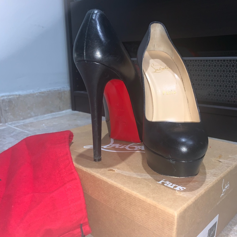 Christian Louboutin Bianca 38